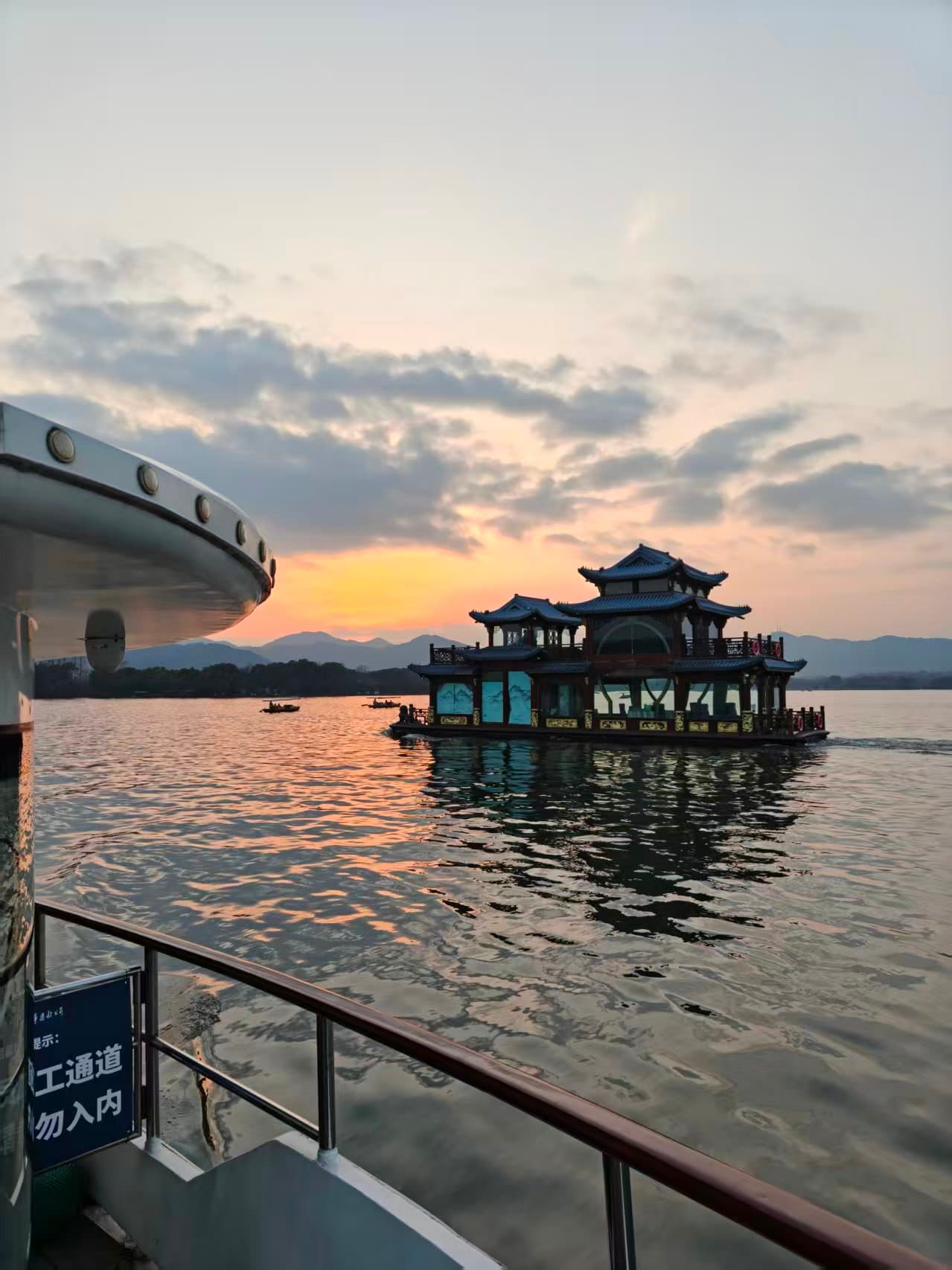 西湖